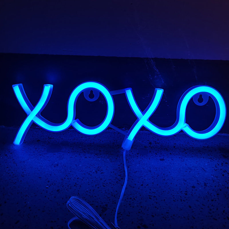 XOXO - LED Neon Wall Sign